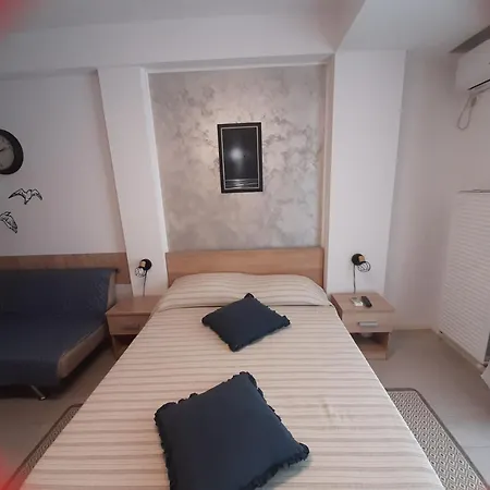 White Pearl Năvodari