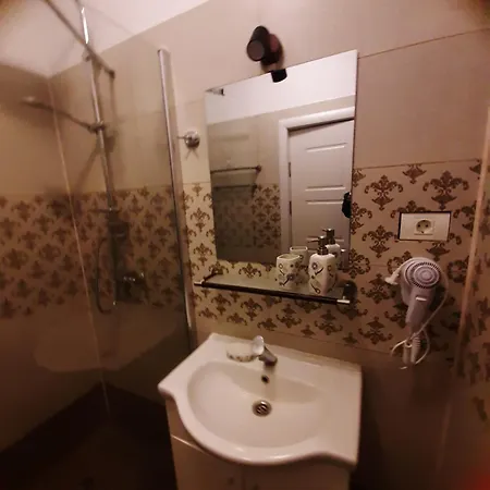 Apartment White Pearl